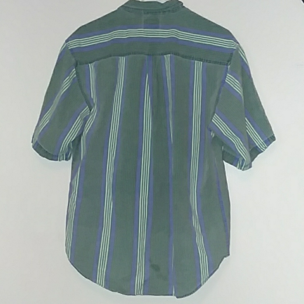 Button Up - Picture 2 of 4